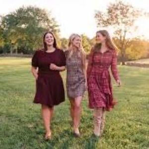 Gal Meets Glam Jesse